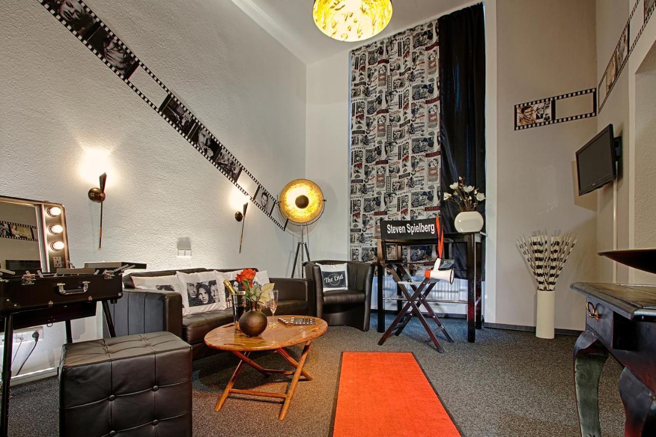 Aparthotel Am Muenzplatz Κόμπλεντς Εξωτερικό φωτογραφία
