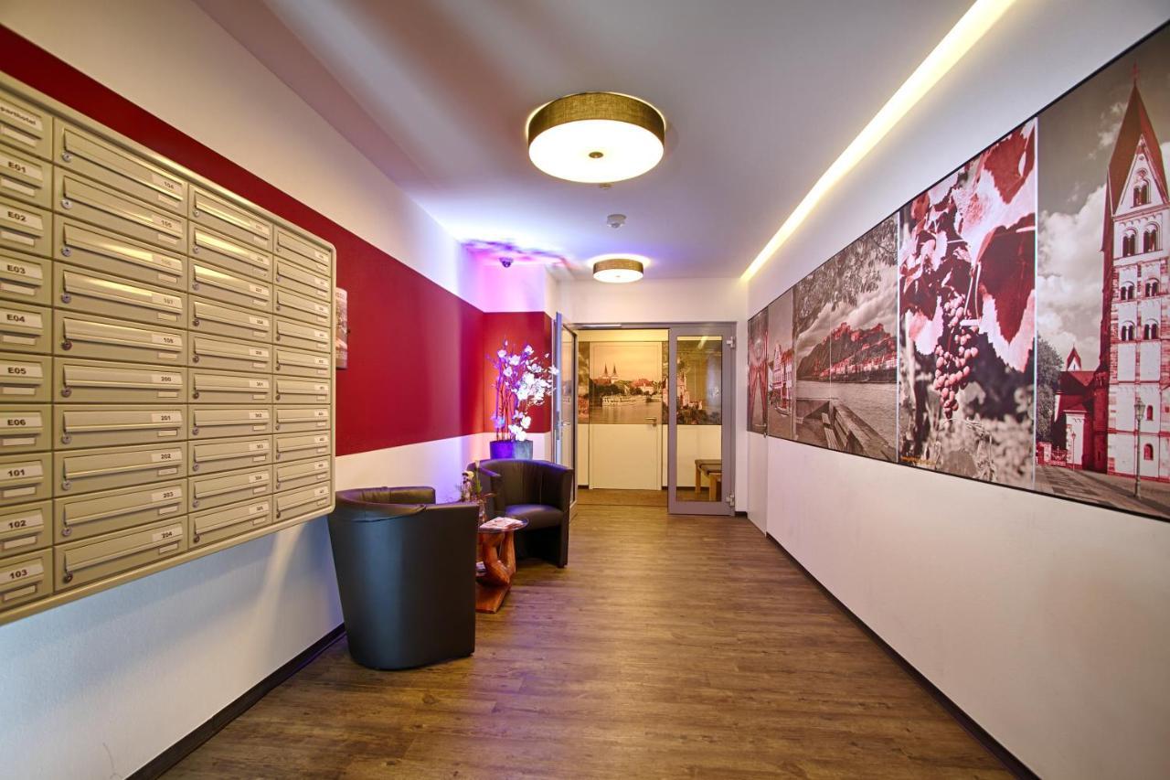 Aparthotel Am Muenzplatz Κόμπλεντς Εξωτερικό φωτογραφία