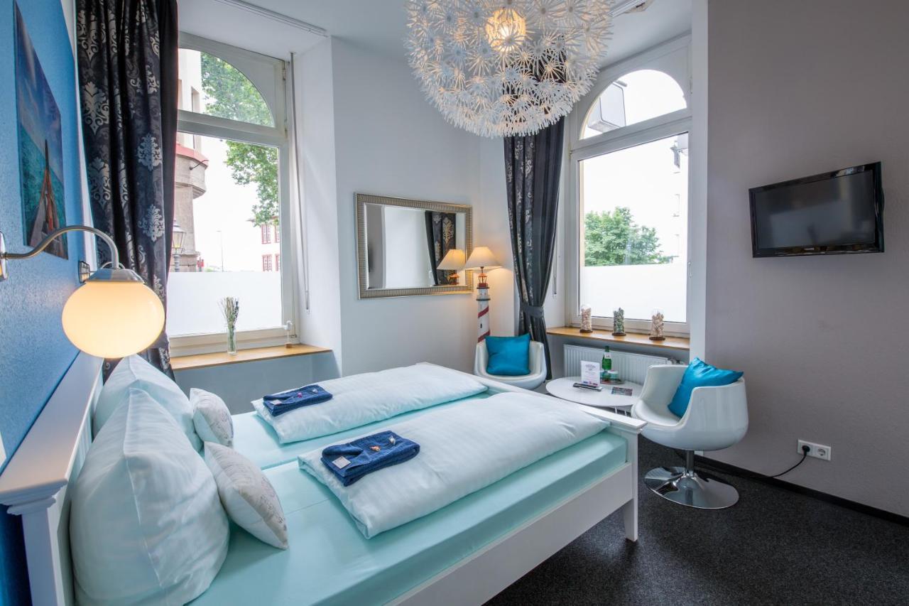Aparthotel Am Muenzplatz Κόμπλεντς Εξωτερικό φωτογραφία