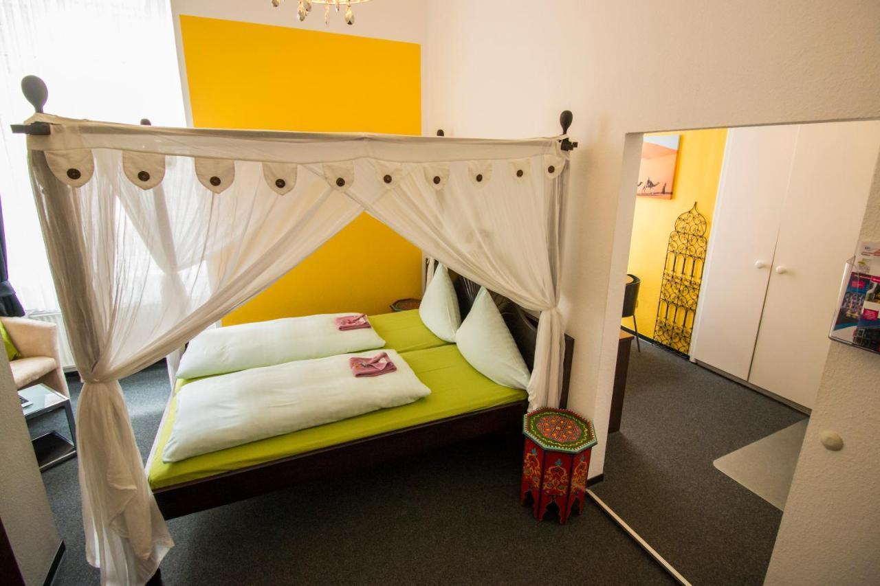 Aparthotel Am Muenzplatz Κόμπλεντς Εξωτερικό φωτογραφία