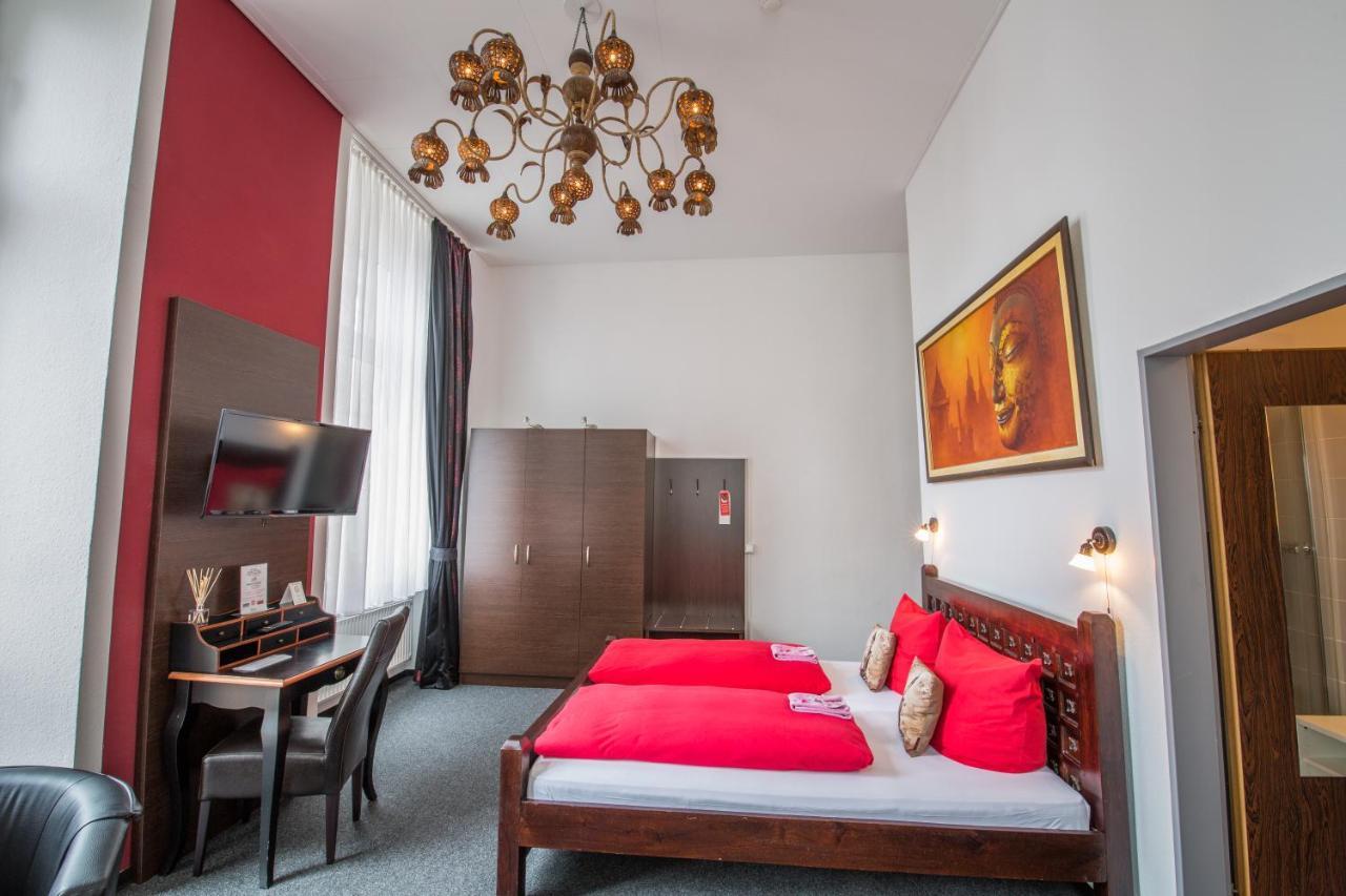 Aparthotel Am Muenzplatz Κόμπλεντς Εξωτερικό φωτογραφία