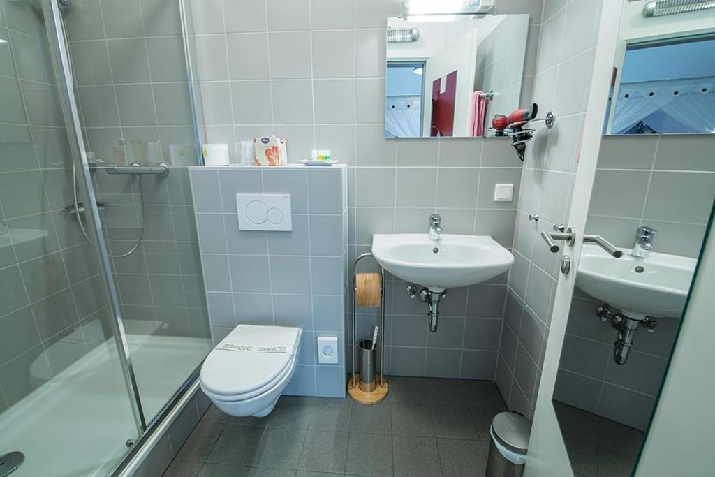 Aparthotel Am Muenzplatz Κόμπλεντς Εξωτερικό φωτογραφία
